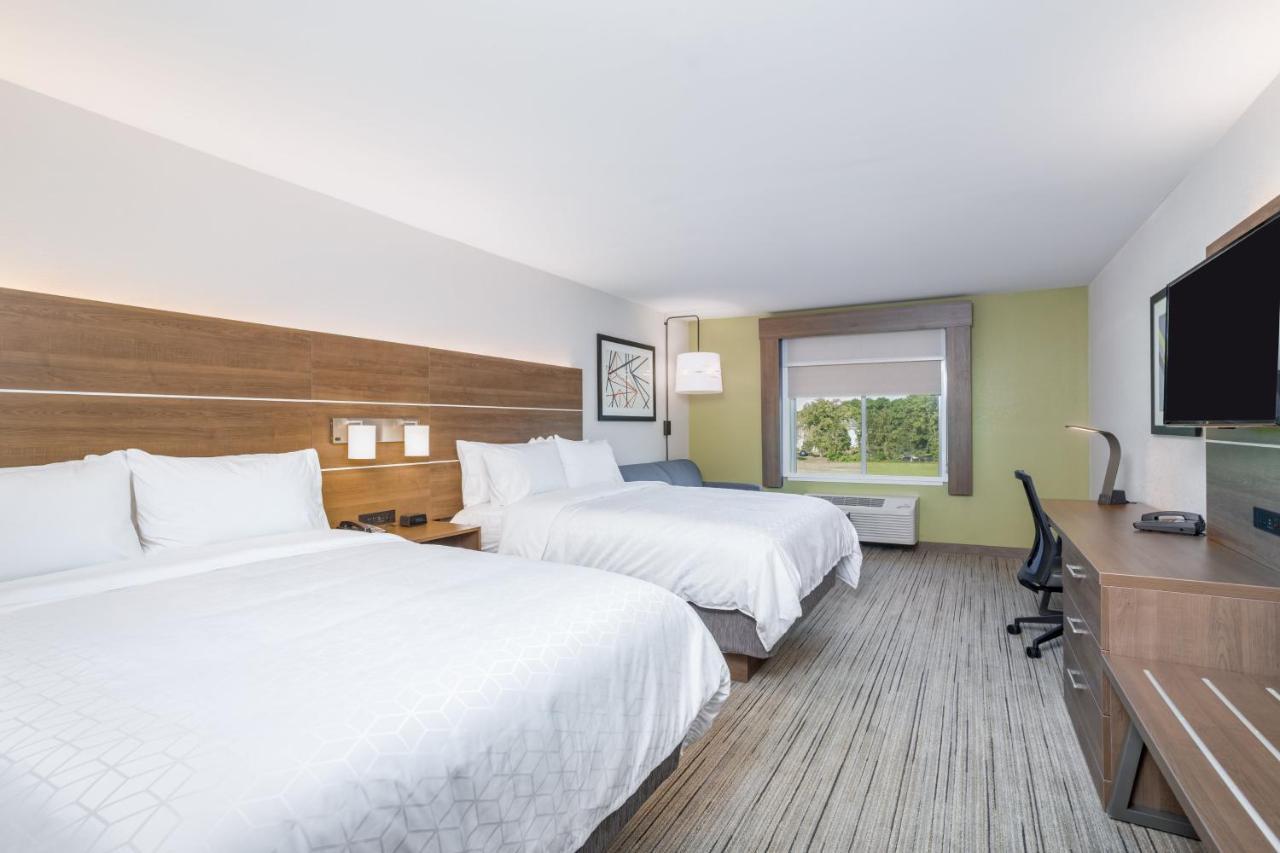Holiday Inn Express & Suites - Elkhart North By Ihg Exterior foto
